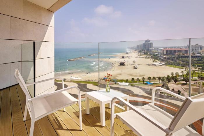 the ritz carlton herzliya