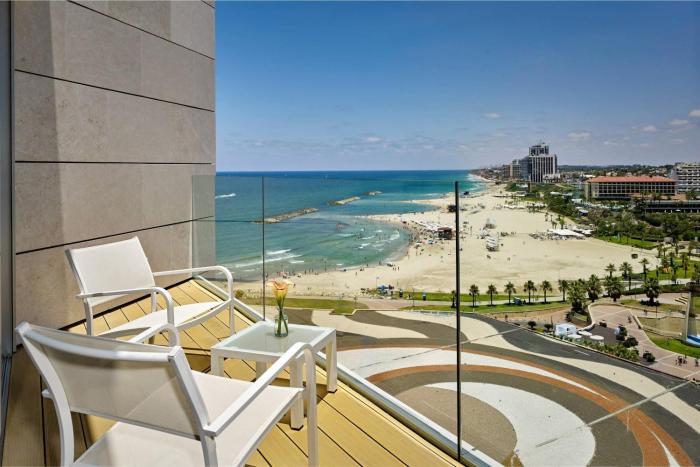 the ritz carlton herzliya