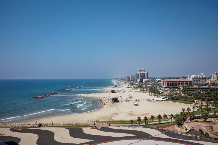 the ritz carlton herzliya