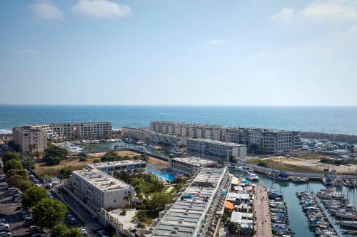 the ritz carlton herzliya