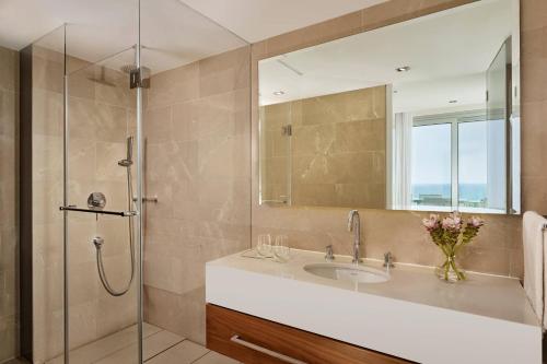 the ritz carlton herzliya