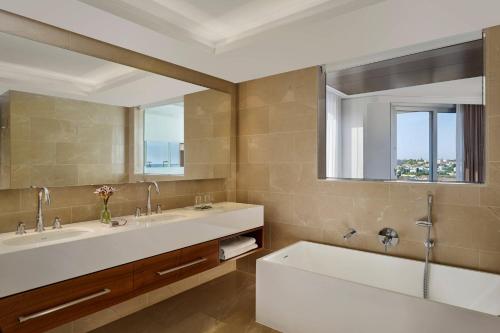 the ritz carlton herzliya
