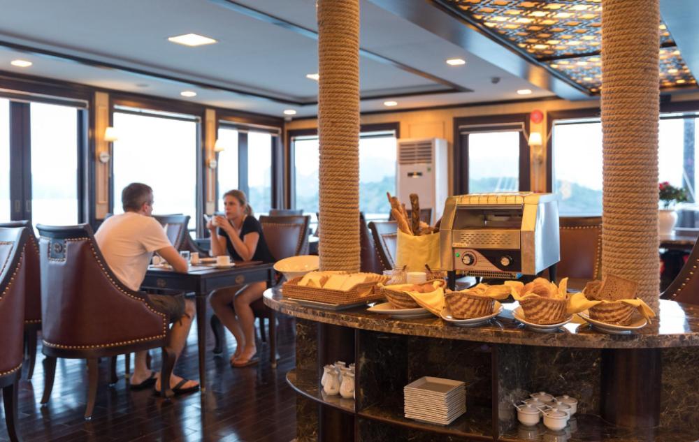 orchid trendy cruise