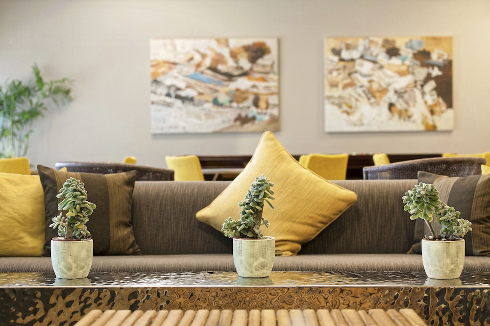 sadot hotel ben gurion airport an atlas boutique hotel