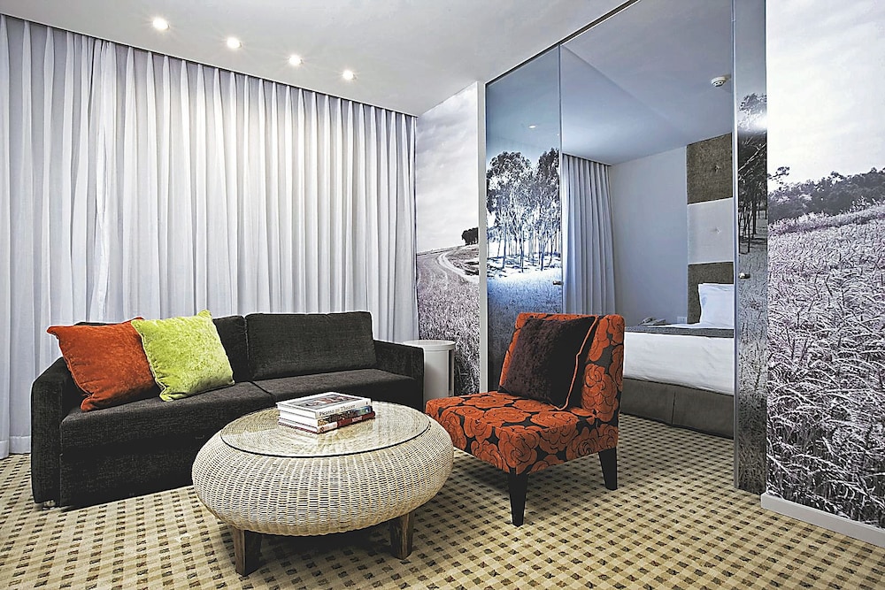 sadot hotel ben gurion airport an atlas boutique hotel