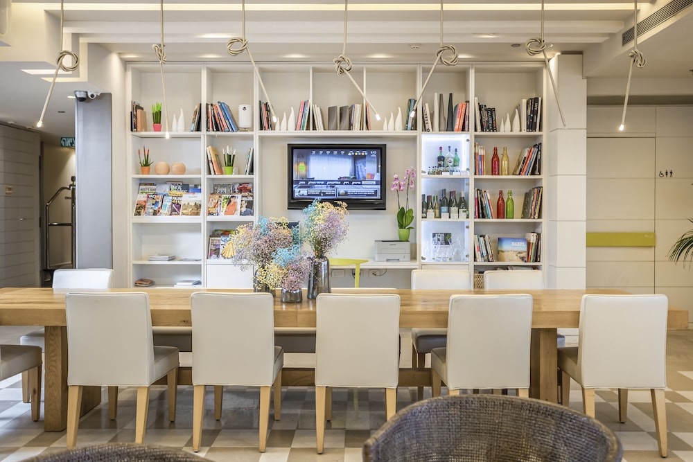 sadot hotel ben gurion airport an atlas boutique hotel
