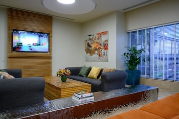 sadot hotel ben gurion airport an atlas boutique hotel