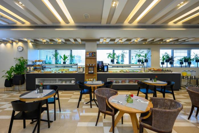 sadot hotel ben gurion airport an atlas boutique hotel