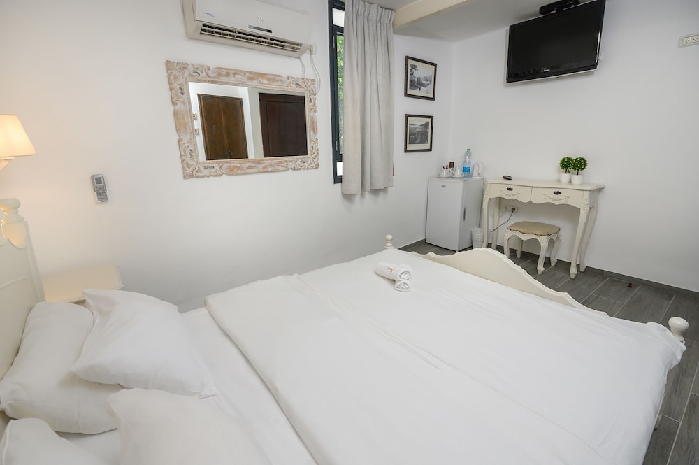 shirat hayam boutique hotel