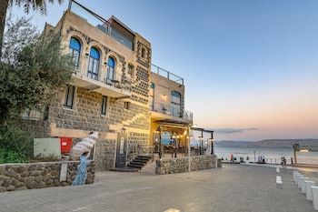 shirat hayam boutique hotel