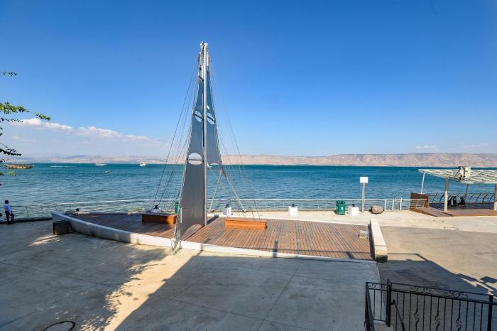 shirat hayam boutique hotel