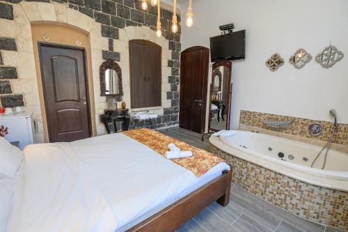 shirat hayam boutique hotel