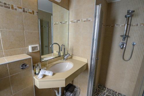 shirat hayam boutique hotel