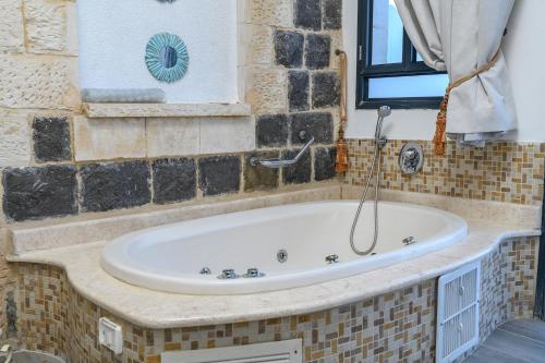 shirat hayam boutique hotel