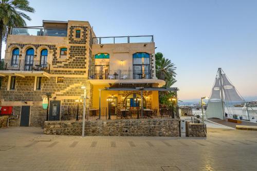 shirat hayam boutique hotel