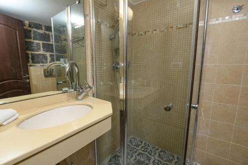 shirat hayam boutique hotel