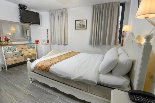 shirat hayam boutique hotel