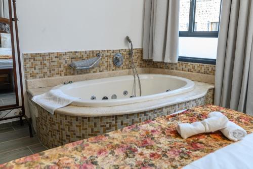 shirat hayam boutique hotel