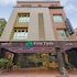 hotel pine tree
