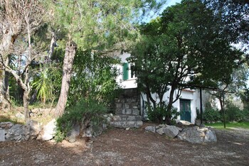 villa il corbezzolo rosso
