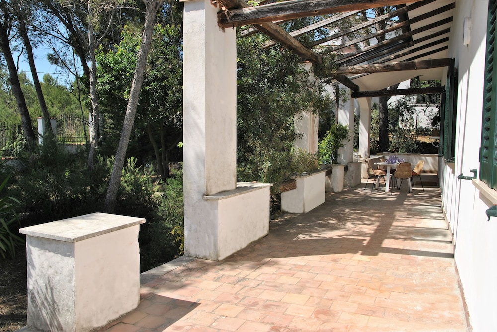 villa il corbezzolo rosso