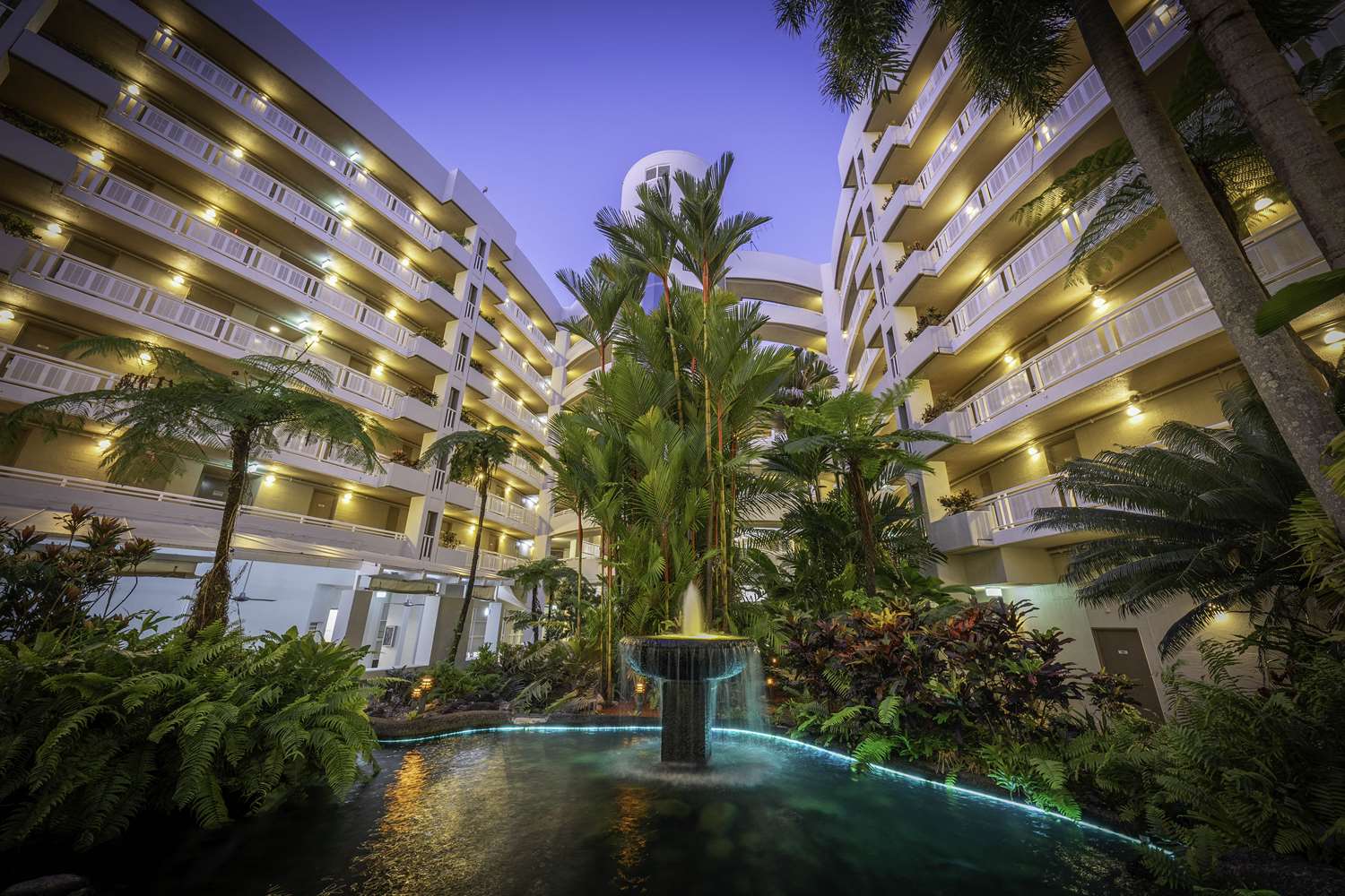 doubletree by hilton hotel cairns