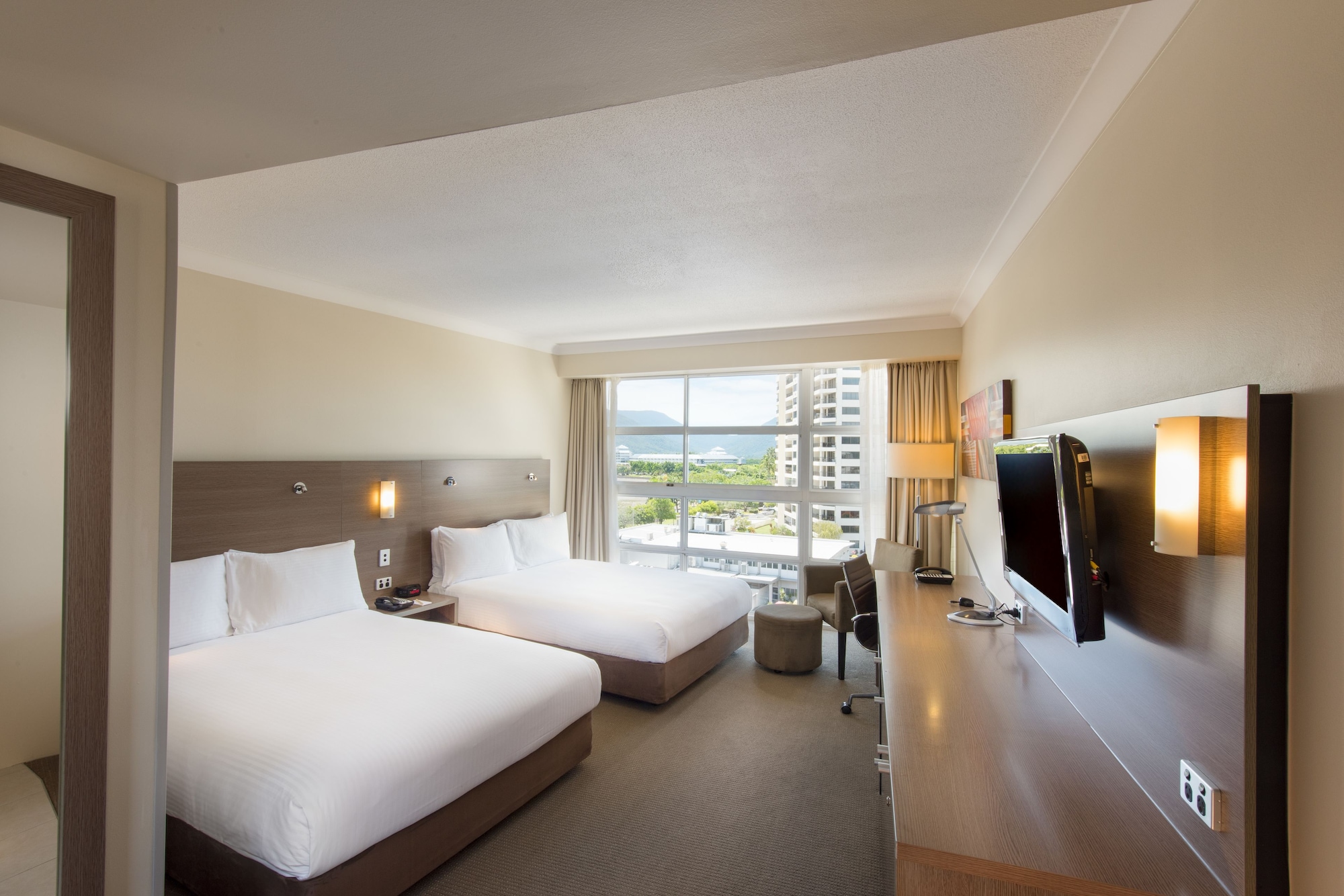 doubletree by hilton hotel cairns