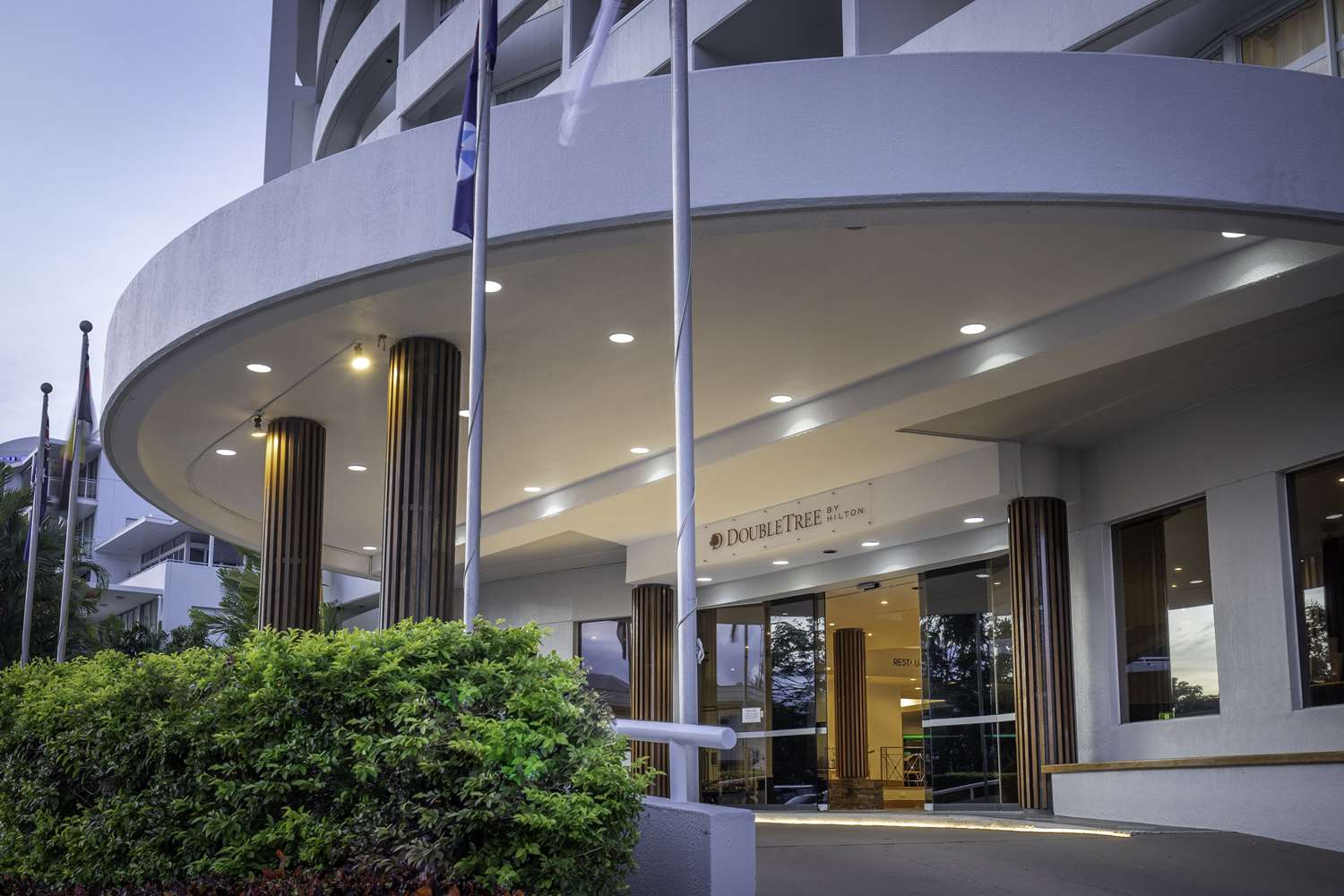 doubletree by hilton hotel cairns
