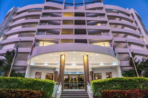 doubletree by hilton hotel cairns