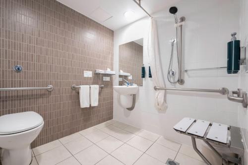 doubletree by hilton hotel cairns