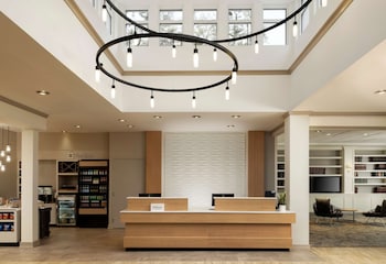 Hilton Garden Inn Boston-Burlington,Burlington>>Boston,3 star