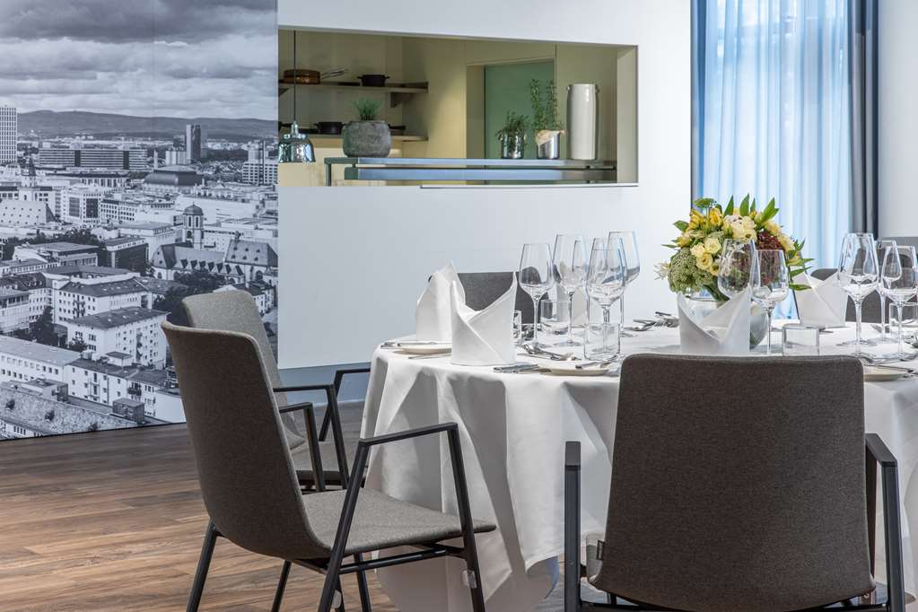 radisson blu hotel frankfurt