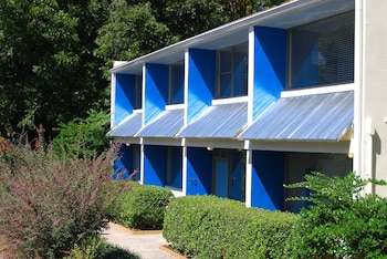 Bca Furnished Apartments,,4 star