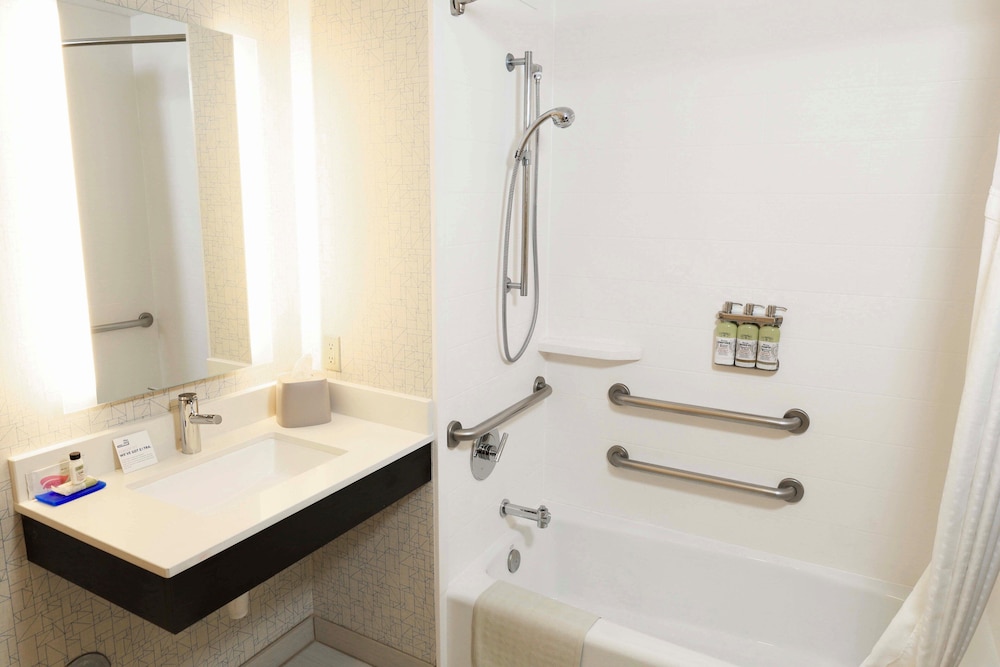 holiday inn express and suites napa american canyon by ihg