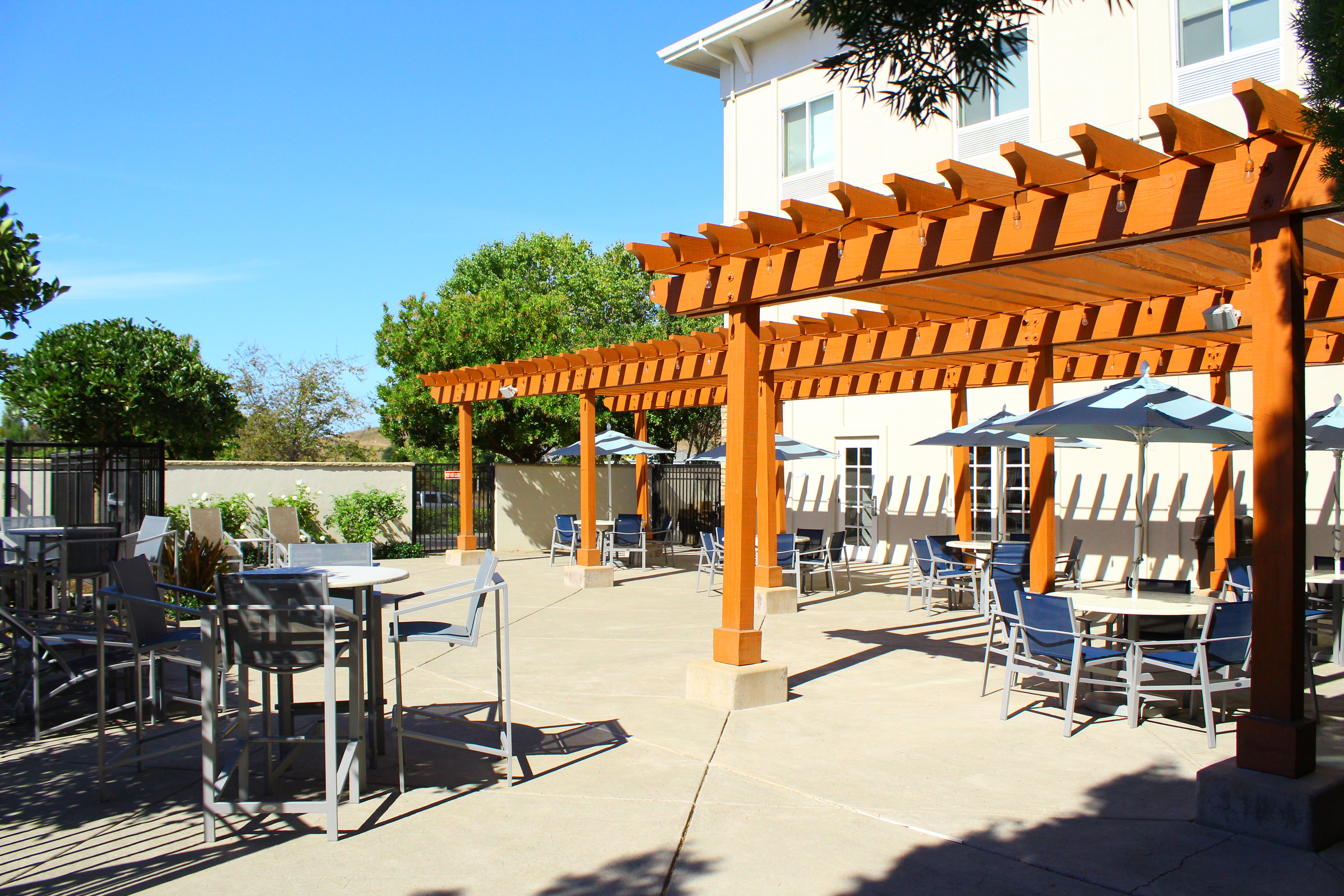 holiday inn express and suites napa american canyon by ihg