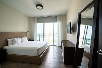 global rent apart costa hollywood