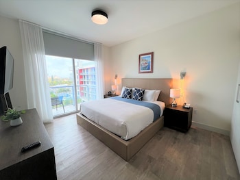 global rent apart costa hollywood