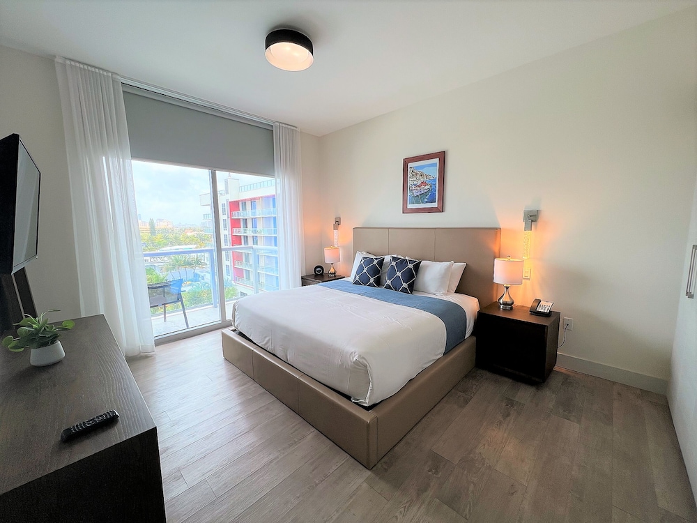 global rent apart costa hollywood