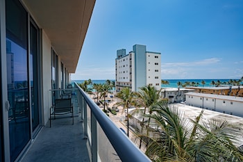 global rent apart costa hollywood