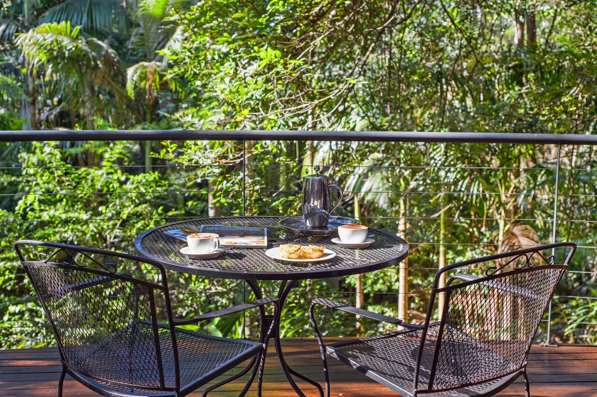 Pethers Rainforest Retreat,Capricorn>>Brisbane,5 star