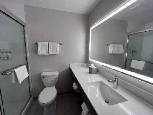 holiday inn express rensselaer an ihg hotel