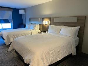 holiday inn express rensselaer an ihg hotel