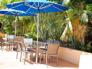 chevron palms holiday apartments by gold coast premium
