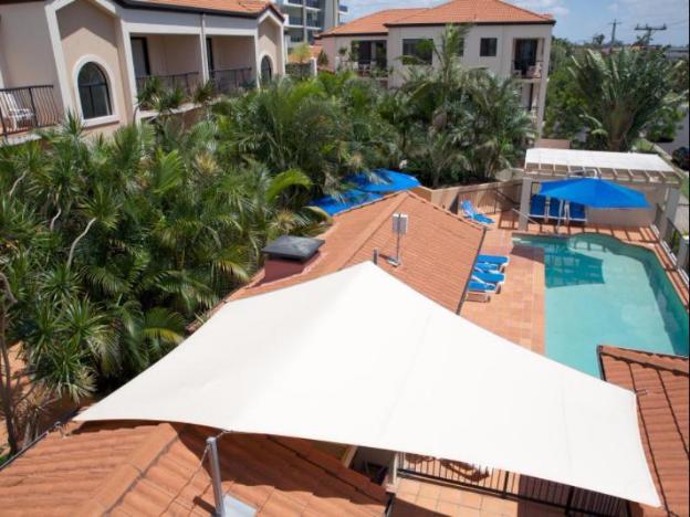 chevron palms holiday apartments by gold coast premium