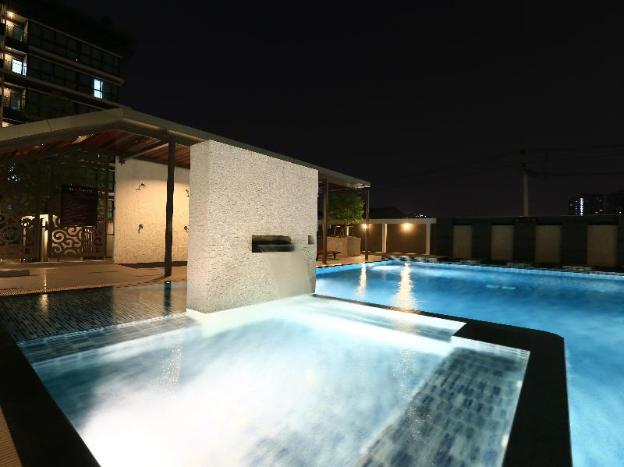 the plimplace hotel