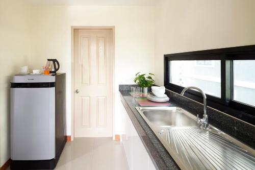 the plimplace hotel