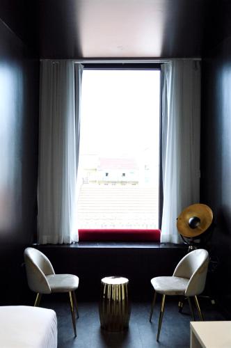 lisbon city hollywood hotel