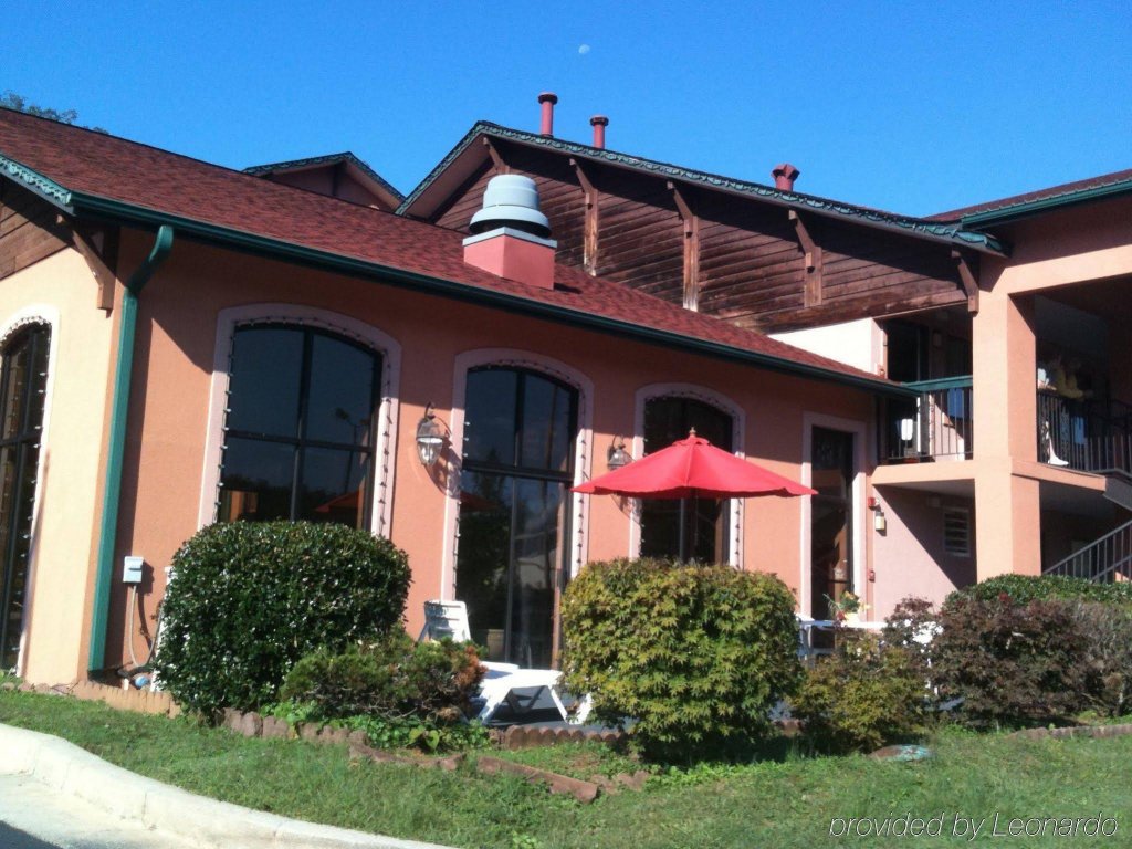 budgetel inn and suites plus