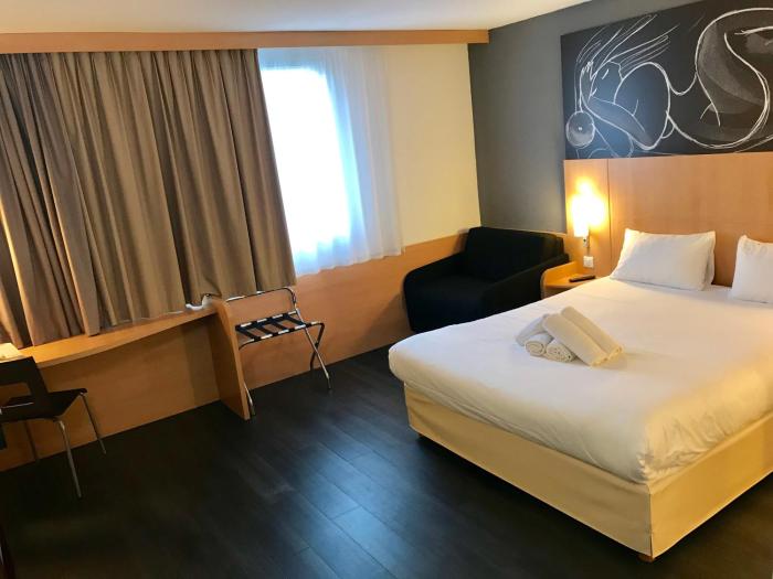 easyhotel nice old town