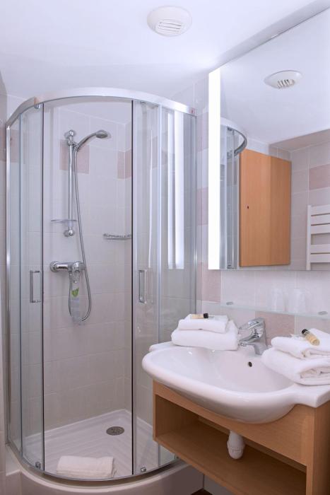 hotel vacances bleues delcloy